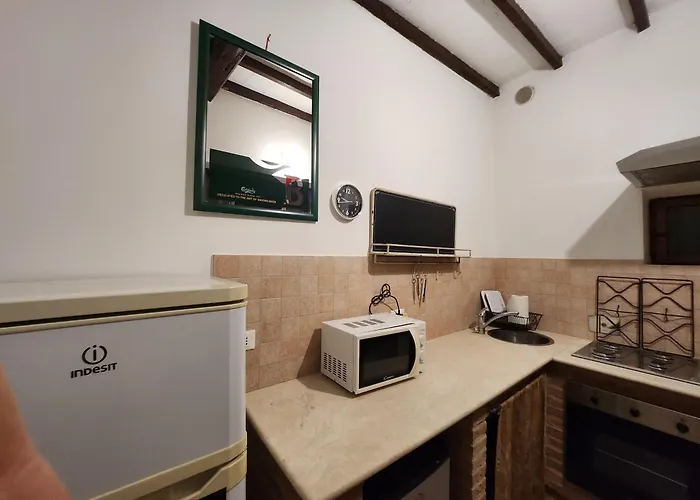 Casa Cecchi Сиена